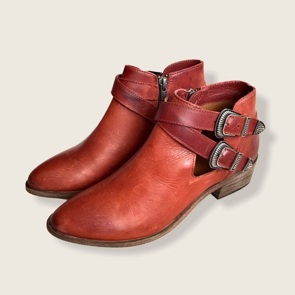 Frye Ray Leather Belt Western Shootie/Ankle Bootie - Picture 11 of 16